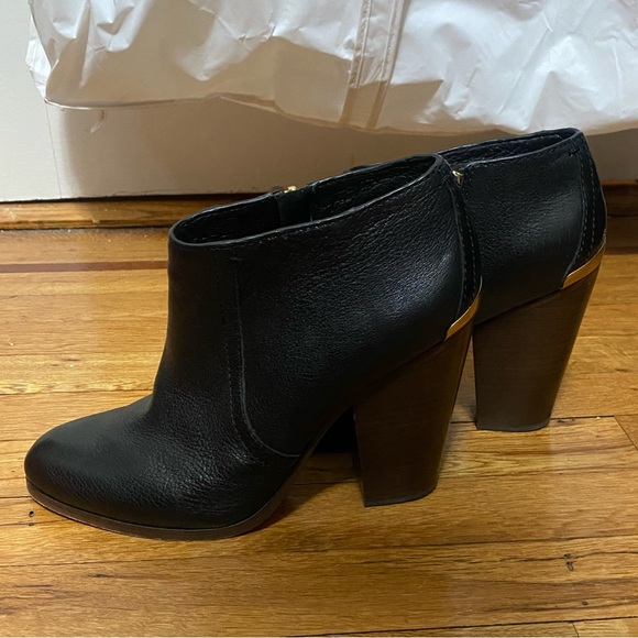 Coach - Size 10 Hattie Boots - Picture 1 of 6